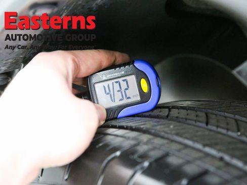 Used 2024 Toyota Corolla Cross LE image 26