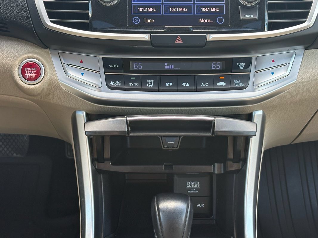 Used 2015 Honda Accord EX-L image 17