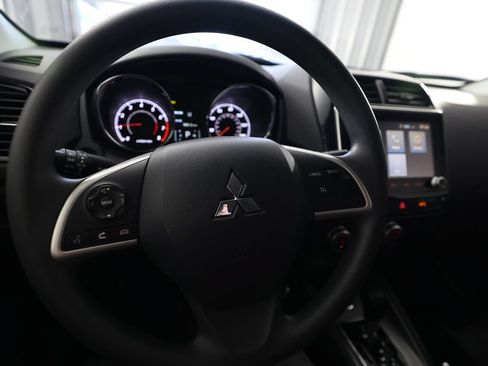 Used 2026 Mitsubishi Outlander Sport ES AWD/4WD image 17