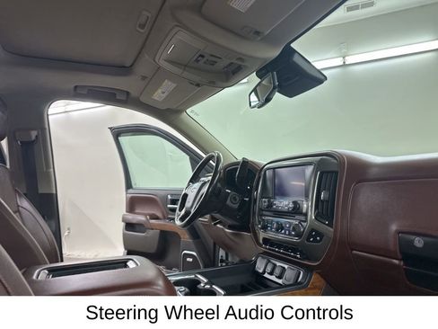 Used 2018 Chevrolet Silverado 1500 High Country AWD/4WD image 19