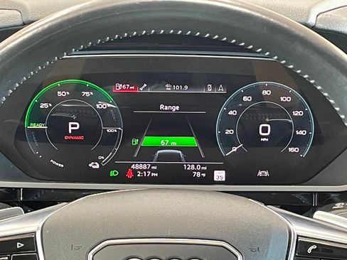 Used 2019 Audi e-tron Premium Plus AWD/4WD image 30