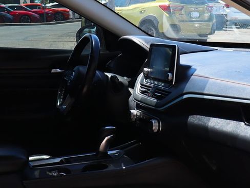 Used 2021 Nissan Altima 2.5 SR FWD image 31