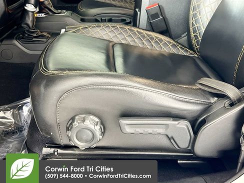 Used 2021 Jeep Wrangler Unlimited Sahara AWD/4WD image 23