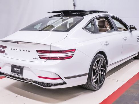 Certified 2025 Genesis G80 2.5T Advanced image 6