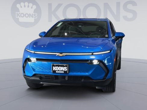 New 2026 Chevrolet Equinox EV LT image 7