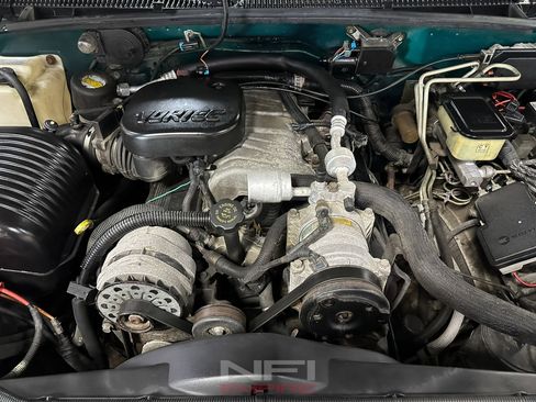 Used 1996 Chevrolet Silverado 3500 Long Bed image 46