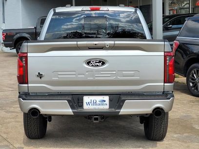 New 2026 Ford F150 XLT w/ Equipment Group 302A MID