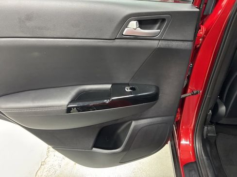 Used 2022 Kia Sportage EX image 27