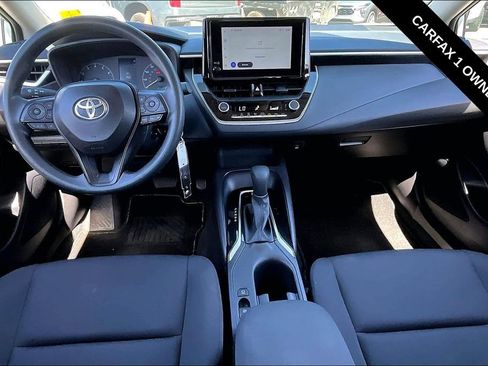 Used 2025 Toyota Corolla LE FWD image 7