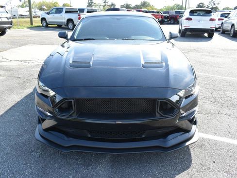 Used 2019 Ford Mustang GT image 3