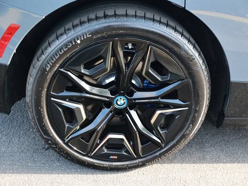 Used 2025 BMW iX M60 AWD/4WD image 10