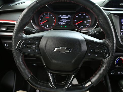 Used 2023 Chevrolet TrailBlazer RS image 14