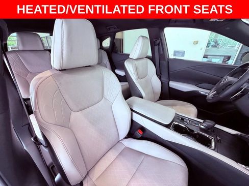 Certified 2025 Lexus RX 350 Premium Plus w/ Convenience Package FWD image 17