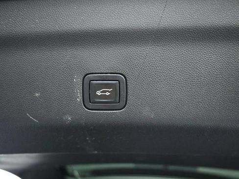 Used 2023 Chevrolet Tahoe RST AWD/4WD image 38
