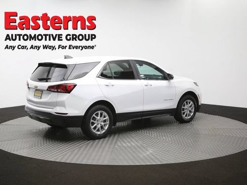 Used 2022 Chevrolet Equinox LT AWD/4WD image 41