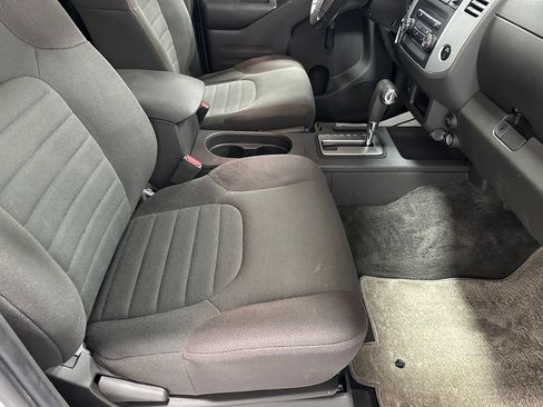 Used 2018 Nissan Frontier S RWD image 51