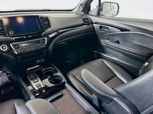 Used 2022 Honda Ridgeline Black Edition image 22