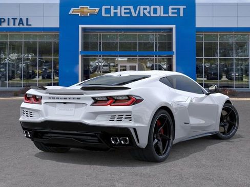 New 2025 Chevrolet Corvette E-Ray w/ ZER Performance Package image 4