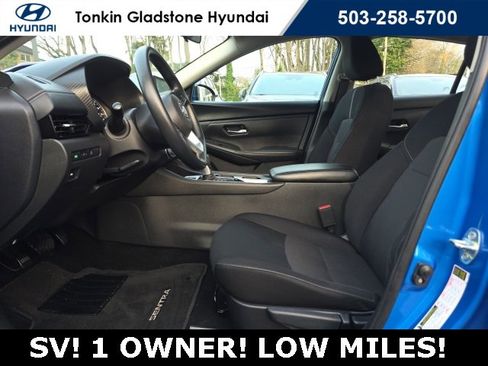 Used 2023 Nissan Sentra SV image 9