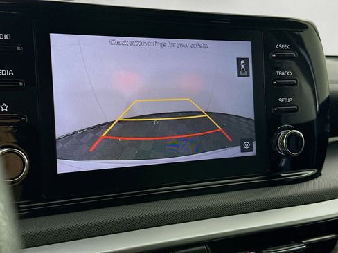 Used 2022 Kia K5 LXS image 21