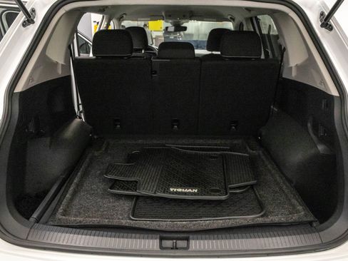 Used 2024 Volkswagen Tiguan S w/ MDO Package, Two-Row image 33