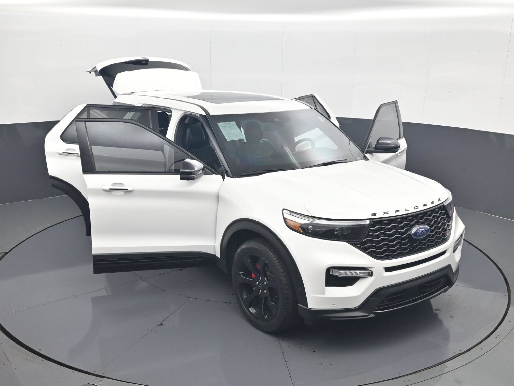 Used 2022 Ford Explorer ST w/ Equipment Group 401A AWD/4WD image 31