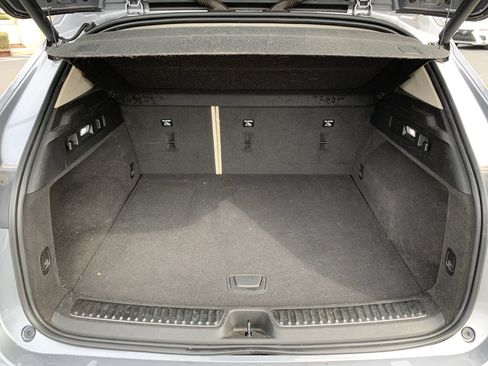 Used 2021 Buick Envision Avenir w/ Technology Package II image 34