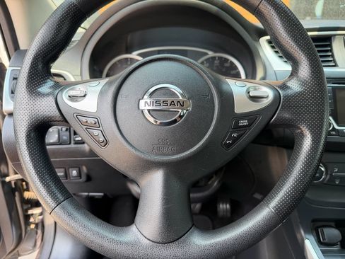 Used 2018 Nissan Sentra S w/ S Midnight Style Package FWD image 30