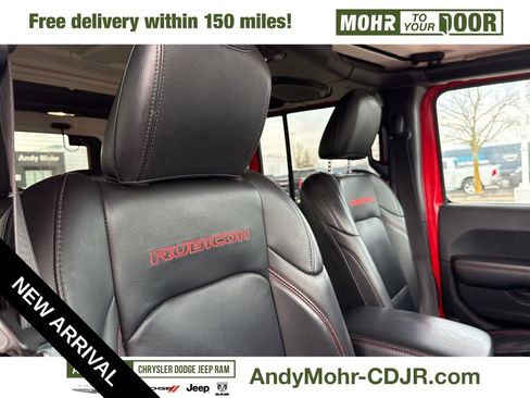 Used 2018 Jeep Wrangler Unlimited Rubicon w/ Dual Top Group image 32