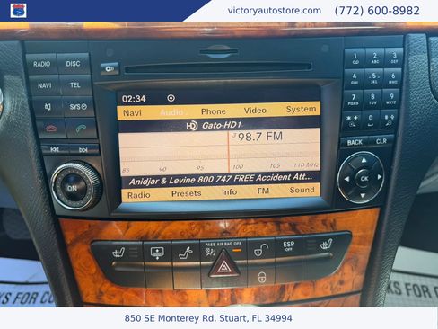 Used 2009 Mercedes-Benz E 320 BlueTEC Sedan image 16