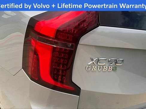 Used 2025 Volvo XC90 B6 Plus AWD/4WD image 43