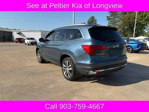 Used 2017 Honda Pilot Touring image 7