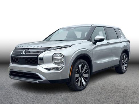New 2026 Mitsubishi Outlander SE FWD image 1