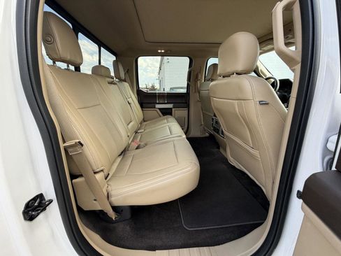 Used 2018 Ford F150 Lariat RWD image 23