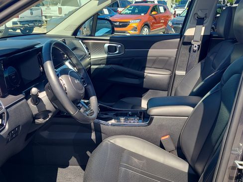 Used 2023 Kia Sorento SX FWD image 23