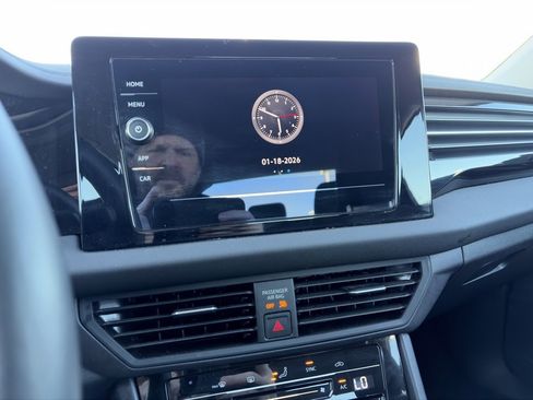 Used 2025 Volkswagen Jetta S image 19