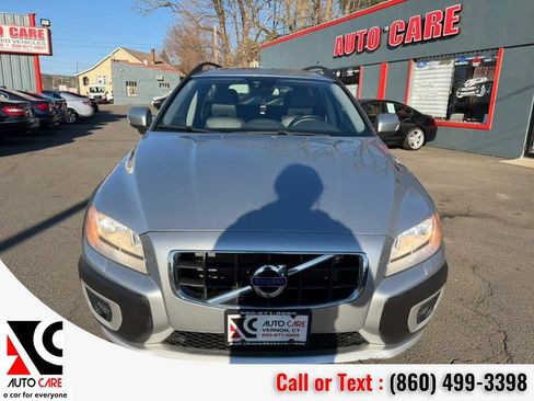 Used 2013 Volvo XC70 3.2 AWD/4WD image 2