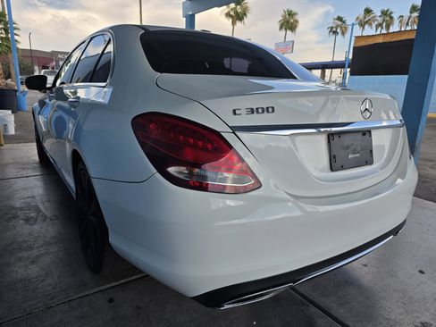 Used 2018 Mercedes-Benz C 300 Sedan w/ Premium Package image 4