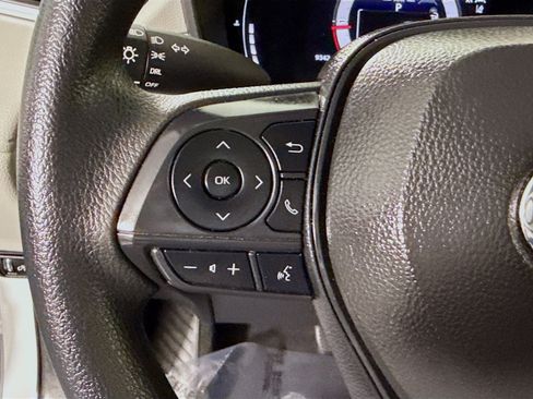 Used 2026 Toyota Corolla Cross L FWD image 14
