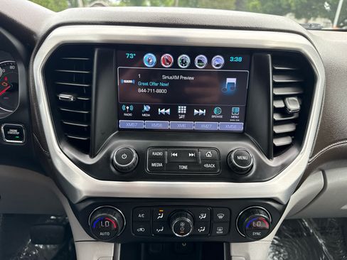 Used 2019 GMC Acadia SLT AWD/4WD image 22