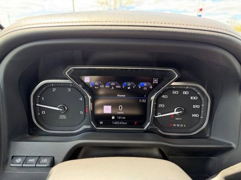 Used 2023 GMC Sierra 3500 AT4 w/ AT4 Premium Plus Package AWD/4WD image 22
