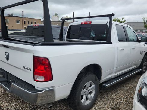 Used 2019 RAM 1500 Classic SLT AWD/4WD image 4