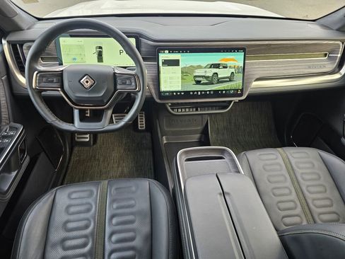 Used 2023 Rivian R1T Adventure image 23