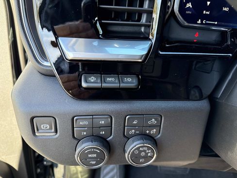 New 2026 Chevrolet Silverado 1500 High Country image 31