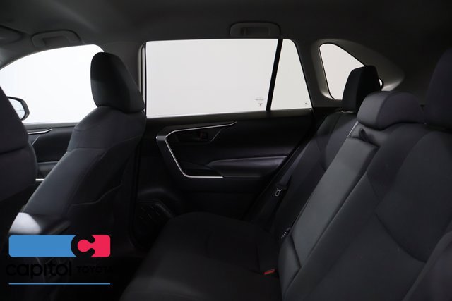 Used 2024 Toyota RAV4 LE AWD/4WD image 28