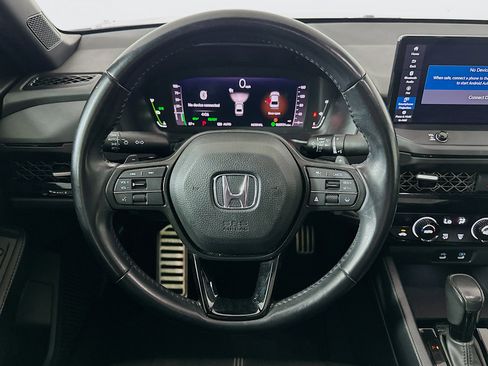 Used 2023 Honda Accord Sport image 18