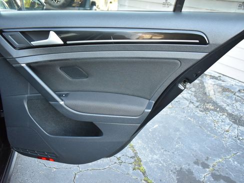 Used 2017 Volkswagen GTI S image 36