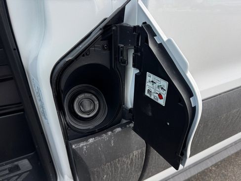 New 2026 Ford Transit 250 148 High Roof AWD image 25