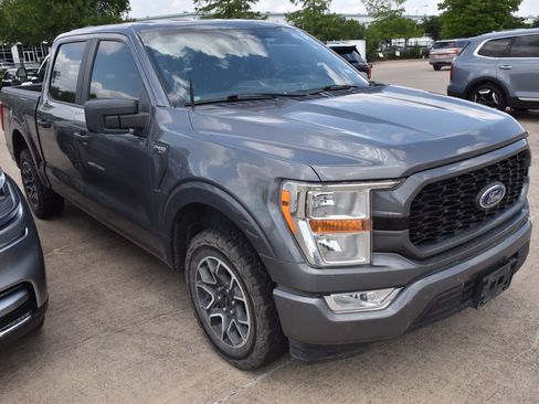 Certified 2021 Ford F150 XL w/ STX Appearance Package RWD image 4