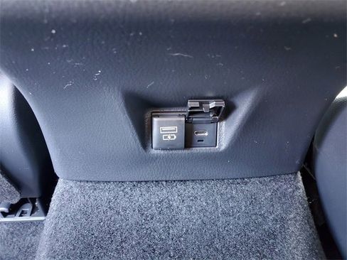 New 2026 Toyota Camry SE image 9